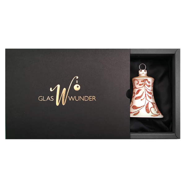 2er Set Christbaumglocken aus Glas in Champagner matt mit einem Blütendekor und 5cm Durchmesser. Glocken in einer schwarzen Verpackung und goldenem GlasWunder Logo